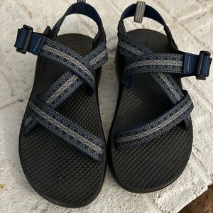 Kid’s Chaco sandals size 2.
